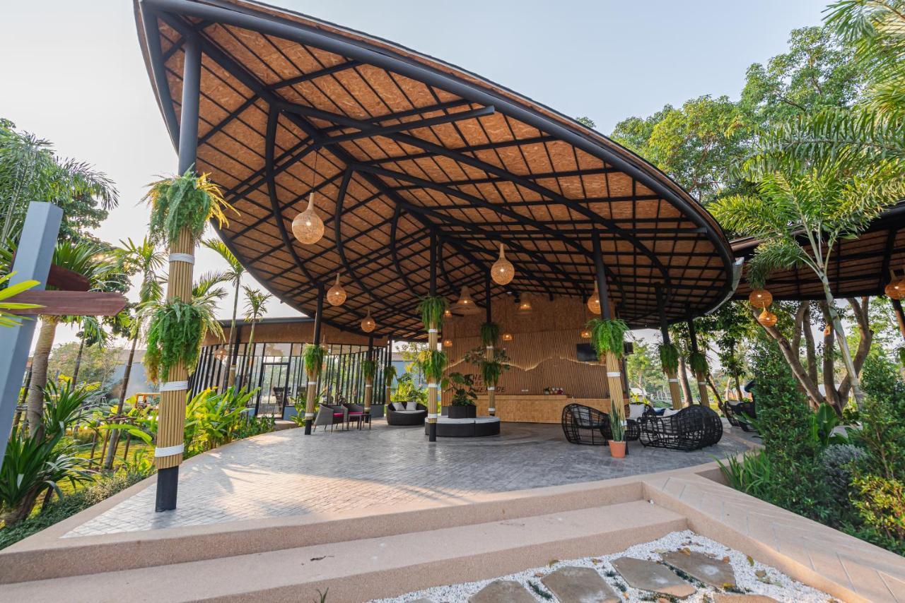 The Tree Riverside Resort Kaeng Krachan Exterior photo