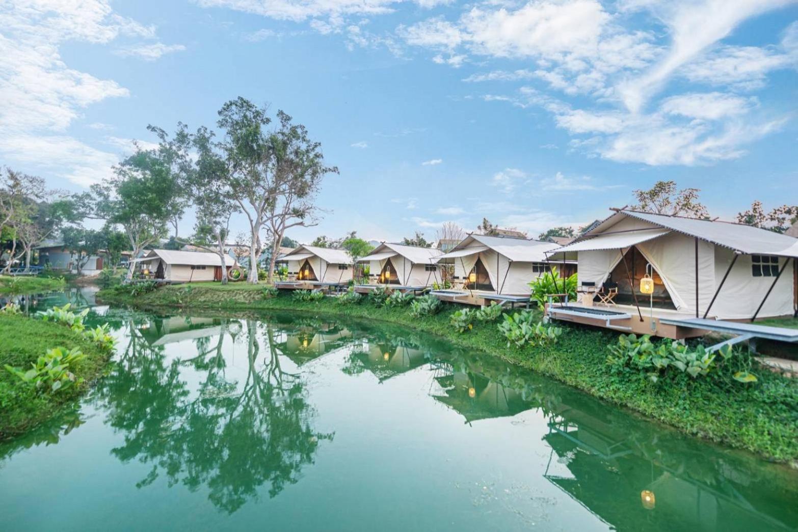 The Tree Riverside Resort Kaeng Krachan Exterior photo