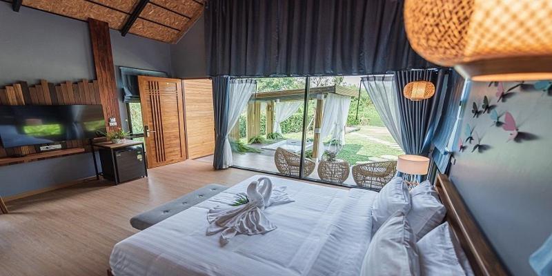 The Tree Riverside Resort Kaeng Krachan Exterior photo