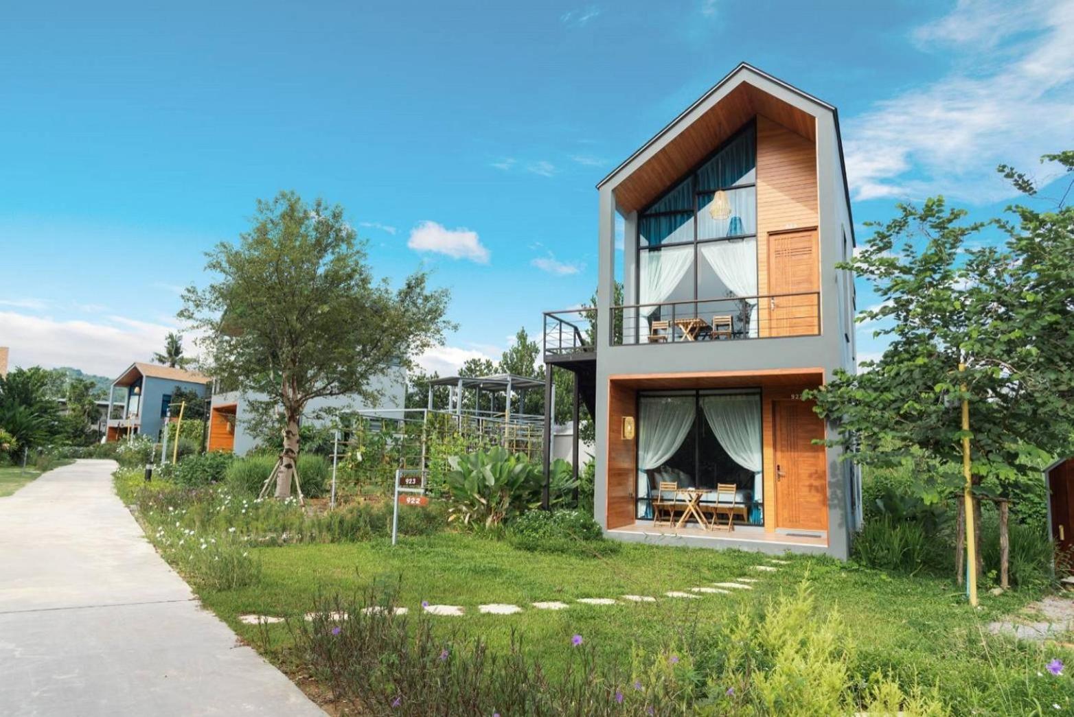 The Tree Riverside Resort Kaeng Krachan Exterior photo